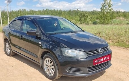 Volkswagen Polo VI (EU Market), 2013 год, 950 000 рублей, 7 фотография