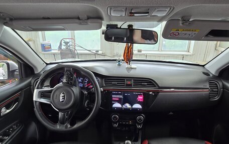 KIA Rio IV, 2019 год, 1 700 000 рублей, 10 фотография