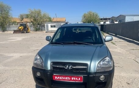 Hyundai Tucson III, 2006 год, 820 000 рублей, 1 фотография