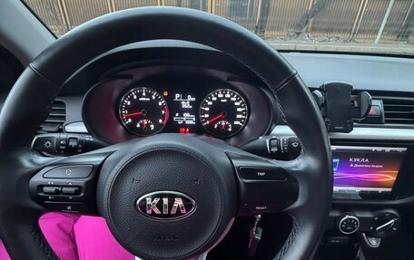 KIA Rio IV, 2018 год, 1 449 000 рублей, 5 фотография