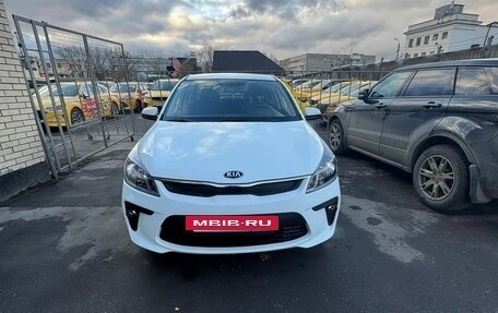 KIA Rio IV, 2018 год, 1 449 000 рублей, 7 фотография