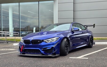 BMW M4, 2018 год, 7 990 000 рублей, 12 фотография