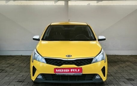 KIA Rio IV, 2021 год, 1 150 000 рублей, 2 фотография
