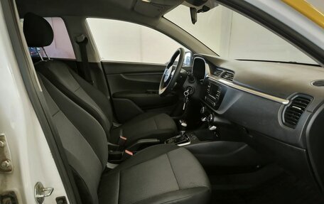 KIA Rio IV, 2021 год, 1 150 000 рублей, 10 фотография