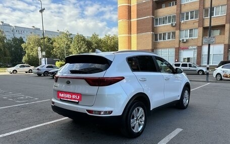 KIA Sportage IV рестайлинг, 2016 год, 1 700 000 рублей, 3 фотография