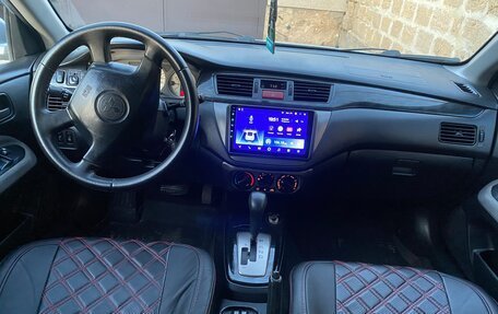 Mitsubishi Lancer IX, 2005 год, 580 000 рублей, 4 фотография