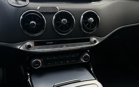 KIA Stinger I, 2021 год, 3 100 000 рублей, 11 фотография