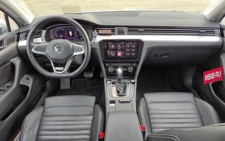 Volkswagen Passat B8 рестайлинг, 2020 год, 3 400 000 рублей, 11 фотография