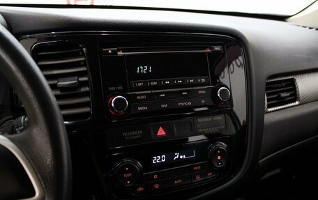 Mitsubishi Outlander III рестайлинг 3, 2014 год, 1 489 000 рублей, 14 фотография