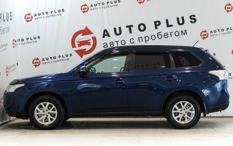 Mitsubishi Outlander III рестайлинг 3, 2013 год, 1 299 000 рублей, 6 фотография