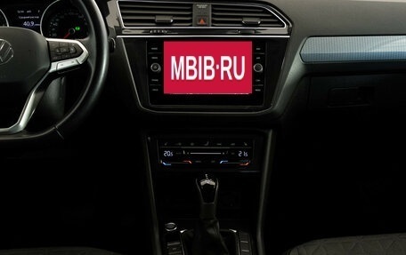 Volkswagen Tiguan II, 2021 год, 2 649 000 рублей, 16 фотография