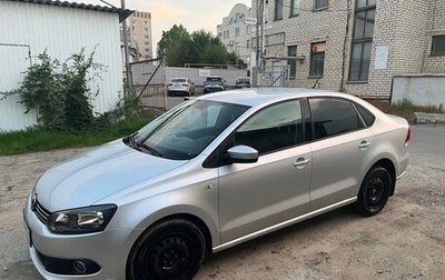 Volkswagen Polo VI (EU Market), 2013 год, 800 000 рублей, 1 фотография