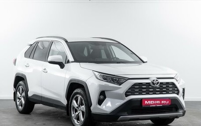 Toyota RAV4, 2021 год, 3 820 000 рублей, 1 фотография