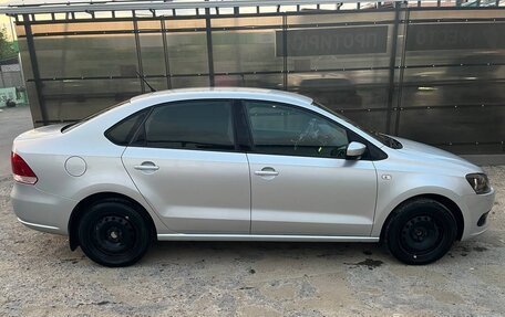 Volkswagen Polo VI (EU Market), 2013 год, 800 000 рублей, 6 фотография