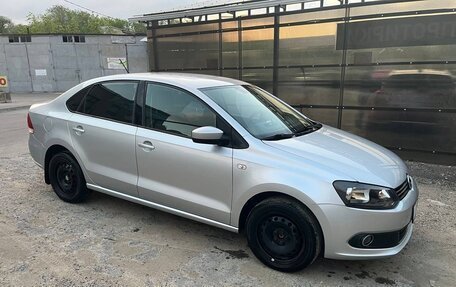 Volkswagen Polo VI (EU Market), 2013 год, 800 000 рублей, 8 фотография