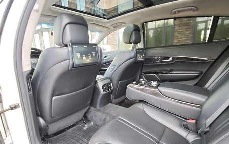 KIA Quoris I, 2017 год, 1 990 000 рублей, 11 фотография