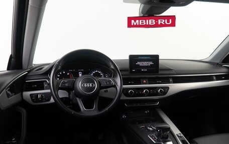 Audi A4, 2017 год, 1 990 000 рублей, 6 фотография