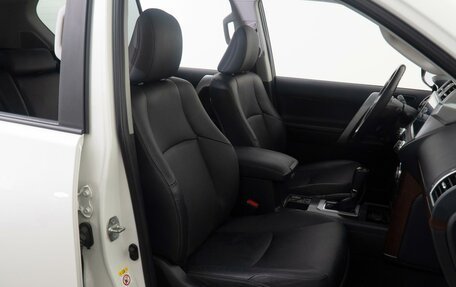 Toyota Land Cruiser Prado 150 рестайлинг 2, 2016 год, 4 150 000 рублей, 8 фотография