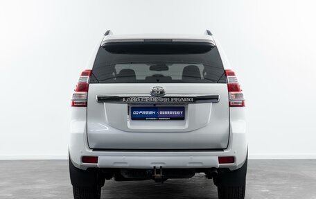Toyota Land Cruiser Prado 150 рестайлинг 2, 2016 год, 4 150 000 рублей, 4 фотография