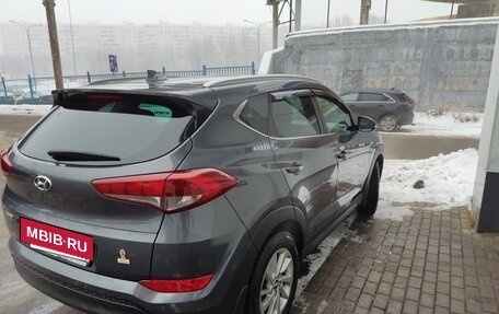 Hyundai Tucson III, 2018 год, 1 800 000 рублей, 5 фотография