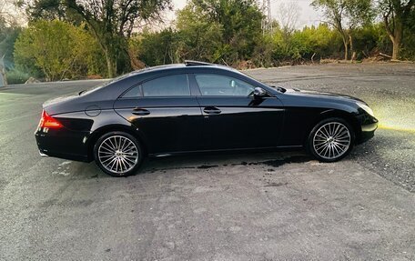 Mercedes-Benz CLS, 2008 год, 2 100 000 рублей, 1 фотография