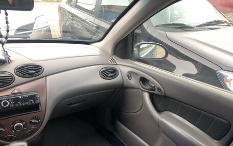 Ford Focus IV, 2001 год, 310 000 рублей, 5 фотография