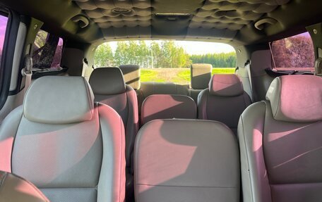 KIA Carnival III, 2016 год, 2 800 000 рублей, 4 фотография
