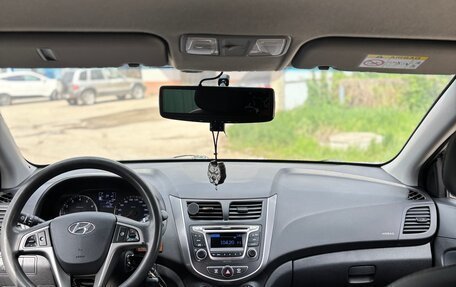 Hyundai Solaris II рестайлинг, 2016 год, 1 150 000 рублей, 8 фотография