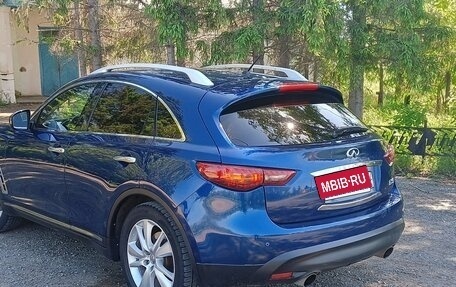 Infiniti FX II, 2013 год, 2 180 000 рублей, 9 фотография