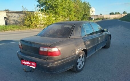 Opel Omega B, 2001 год, 250 000 рублей, 2 фотография