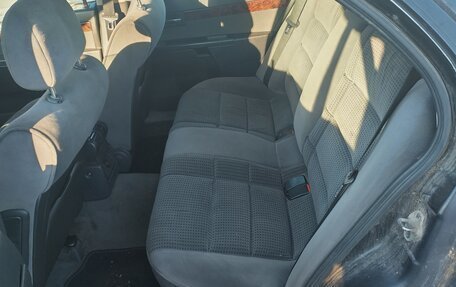 Opel Omega B, 2001 год, 250 000 рублей, 15 фотография