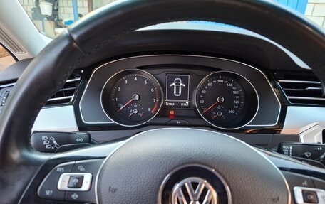 Volkswagen Passat B8 рестайлинг, 2019 год, 2 280 000 рублей, 7 фотография