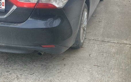 Toyota Camry, 2019 год, 1 900 000 рублей, 6 фотография
