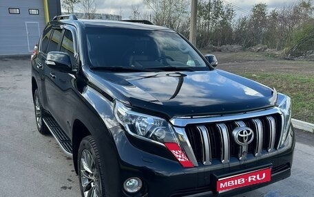 Toyota Land Cruiser Prado 150 рестайлинг 2, 2015 год, 4 500 000 рублей, 1 фотография