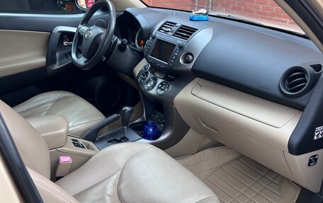 Toyota RAV4, 2011 год, 1 750 000 рублей, 7 фотография