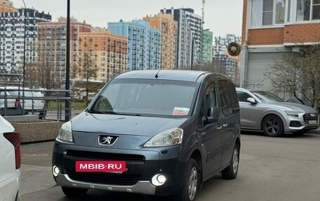 Peugeot Partner II рестайлинг 2, 2010 год, 560 000 рублей, 14 фотография