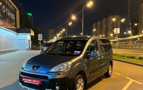Peugeot Partner II рестайлинг 2, 2010 год, 560 000 рублей, 16 фотография