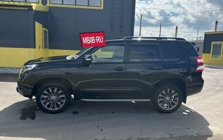 Toyota Land Cruiser Prado 150 рестайлинг 2, 2015 год, 4 500 000 рублей, 5 фотография