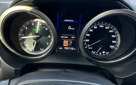 Toyota Land Cruiser Prado 150 рестайлинг 2, 2015 год, 4 500 000 рублей, 15 фотография