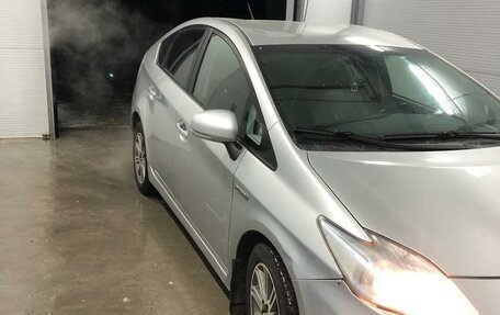 Toyota Prius, 2009 год, 999 000 рублей, 8 фотография