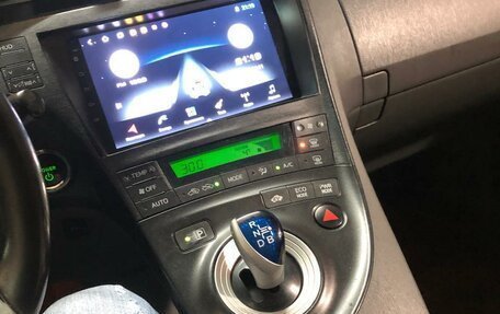 Toyota Prius, 2009 год, 999 000 рублей, 11 фотография