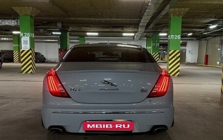 Jaguar XJ IV (X351), 2015 год, 2 600 000 рублей, 4 фотография