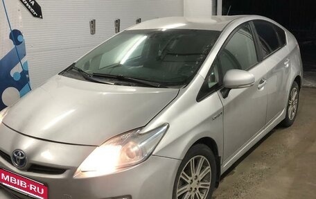 Toyota Prius, 2009 год, 999 000 рублей, 13 фотография