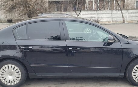 Volkswagen Passat B6, 2010 год, 850 000 рублей, 3 фотография