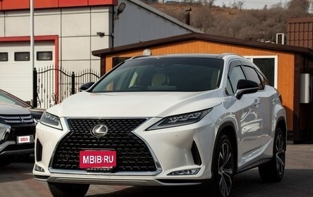 Lexus RX IV рестайлинг, 2021 год, 4 300 000 рублей, 5 фотография
