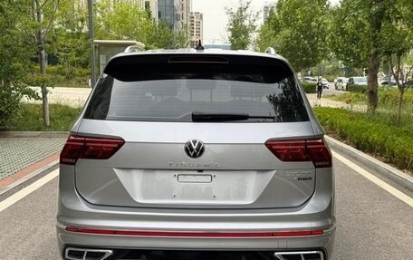 Volkswagen Tiguan II, 2021 год, 2 980 446 рублей, 5 фотография