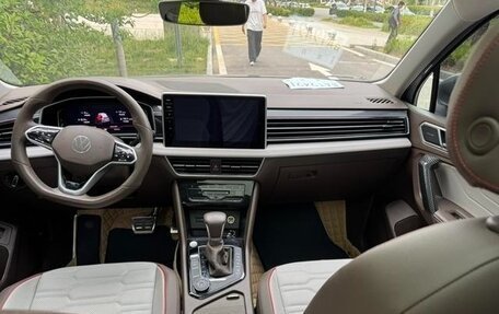 Volkswagen Tiguan II, 2021 год, 2 980 446 рублей, 9 фотография