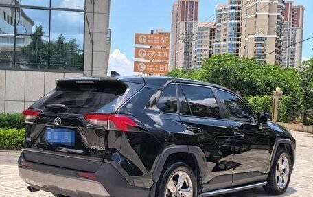 Toyota RAV4, 2021 год, 2 230 441 рублей, 4 фотография