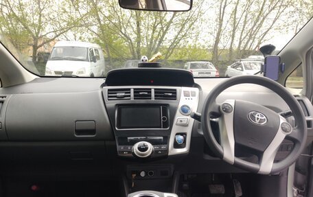 Toyota Prius Alpha I (ZVW40/41), 2012 год, 1 255 000 рублей, 9 фотография
