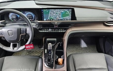Toyota Crown, 2023 год, 4 788 000 рублей, 8 фотография